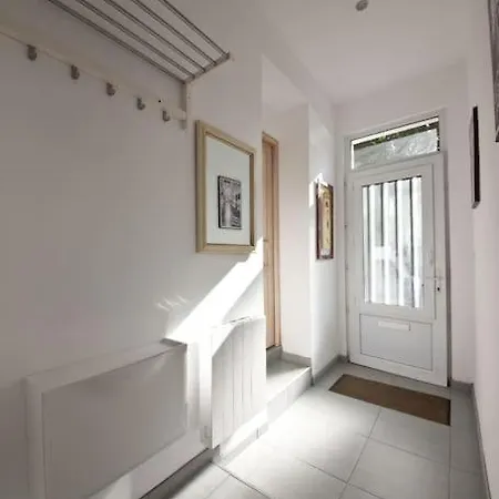 42M2 Au R D C Grand Parking 250 Gratuit Face Au Logement 400 M Centre-Ville Arras Exterior foto